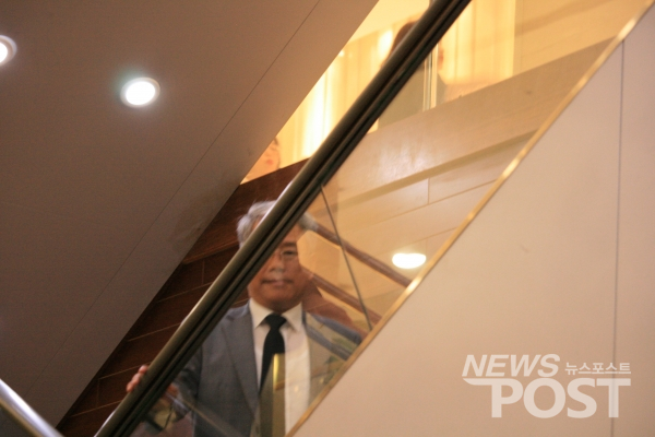조문 뒤 돌아가는 김동철 바른미래당 비상대책위원장. (사진=김혜선 기자)