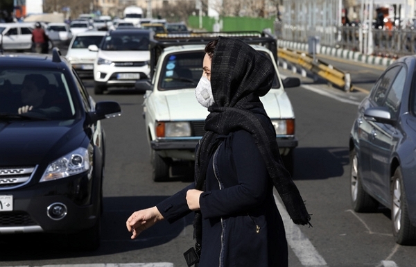 마스크를 착용한 이란 국민. (사진=AP/뉴시스)