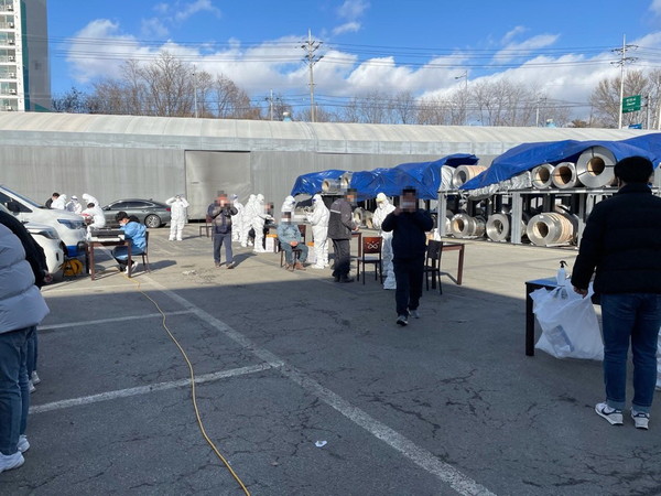 귀뚜라미보일러 아산공장 내 만들어진 선별진료소. (사진=아산시)