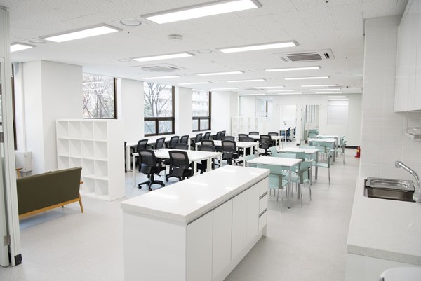 서울시50플러스센터 중부 캠퍼스의 공유사무실. (출처:서울시50플러스 포털)