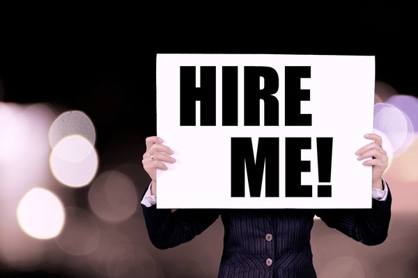 지금의 중장년 세대들은 70대 이후에도 경제 활동의 많은 부분을 맡아야 할 것으로 예측된다. (출처: 픽사베이)