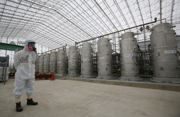 일본 후쿠시마현 오쿠마에 있는 원전 오염수 처리시설. (사진=AP/뉴시스)