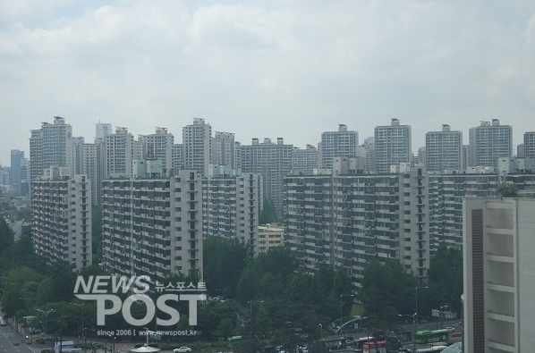 서울스카이에서 바라본 도심. (사진=뉴시스)