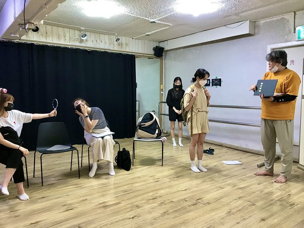 연극 '코다' 무대연습 중인 극단 청사진. (사진=뉴스포스트 이상진 기자)