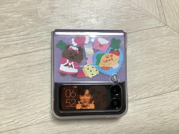 플립은 앞면과 뒷면을 다른 콘셉트로 꾸밀 수도 있다.(사진 = 박진경 제공)