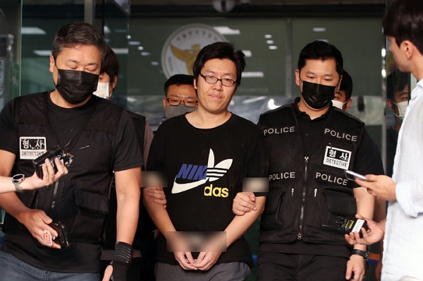 지난달 서울 관악구 산속 둘레길에서 30대 여성을 성폭행하고 살해한 혐의로 구속된 최윤종. (사진=뉴시스)