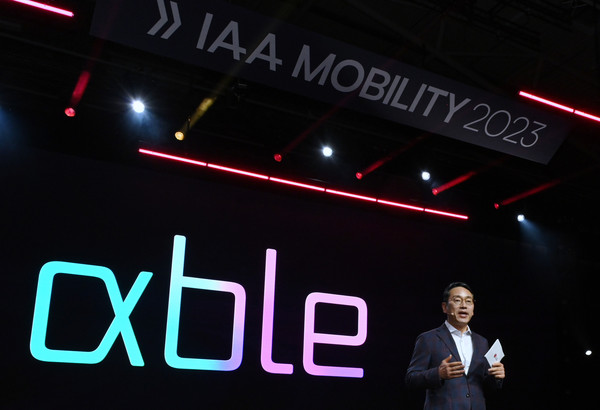 조주완 LG전자 사장이 지난 9월 4일(현지시간) 독일 뮌헨에서 열린 'IAA 프레스콘퍼런스'에서 LG전자의 미래 모빌리티 고객경험 테마 'Alpha-able(알파블)'을 소개하고 있다. (사진=LG전자)