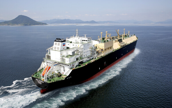 HD현대마린솔루션과 셰브론이 ‘저탄소 선박 개조 계약’을 16만 입방미터급 LNG운반선 아시아 에너지호. (사진=HD현대)