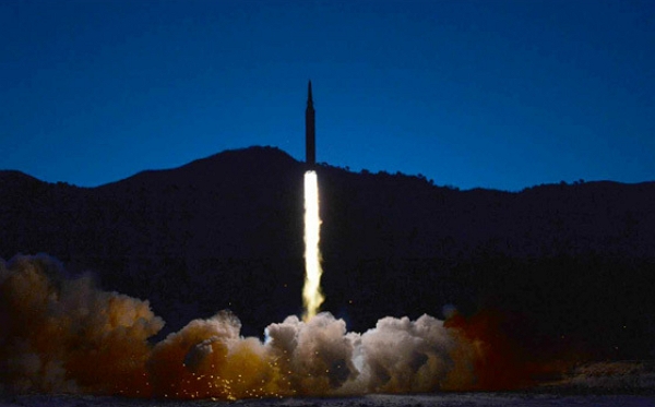 북한의 극초음속미사일 시험 발사 장면. (사진=노동신문 /뉴시스)