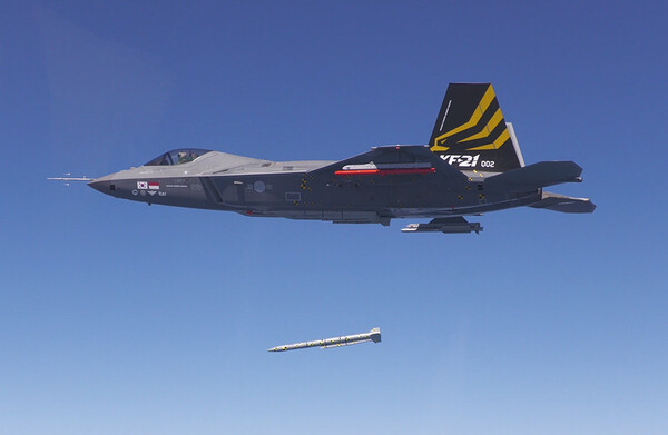 최근 방위사업청과 양산계약을 맺은 한국형 전투기 'KF-21' [출처=한국항공우주산업]