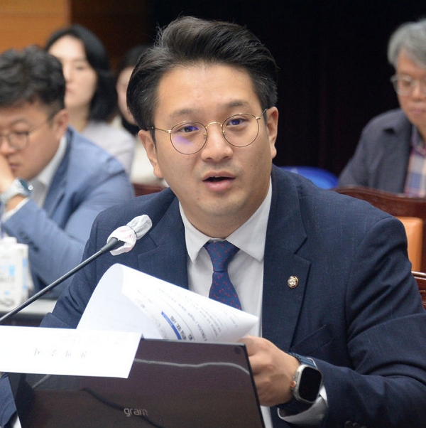 전용기 더불어민주당 의원. (사진=뉴시스)