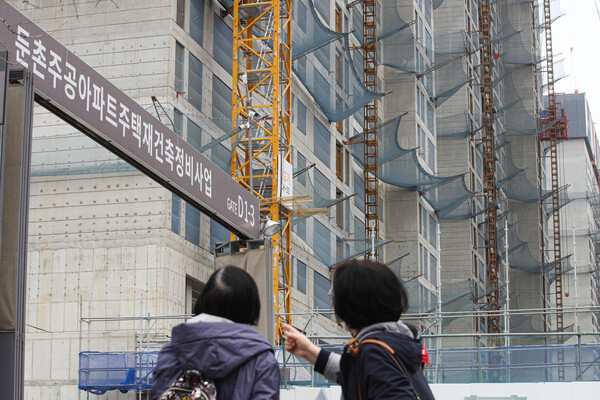 서울 강동구 둔촌주공 재건축 공사 현장 모습 (사진=뉴시스)