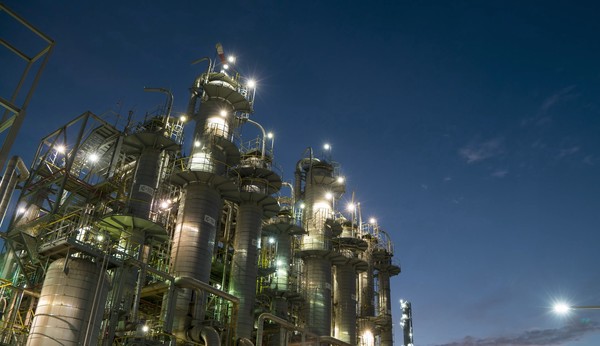 금호석유화학 여수고무2공장 야경. (사진=금호석유화학그룹)