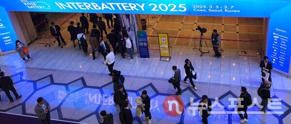 '인터배터리 2025' 전시회 개막 현장. (사진=뉴스포스트 최종원 기자)