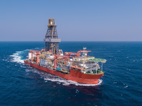 한화드릴링 드릴십 ‘타이달 액션’호의 시운전 모습. (사진=한화오션)