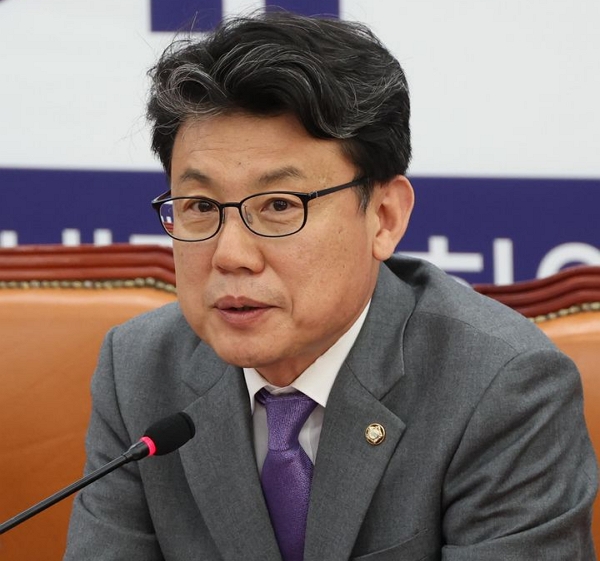 진성준 더불어민주당 정책위원회 의장. (사진=뉴시스)