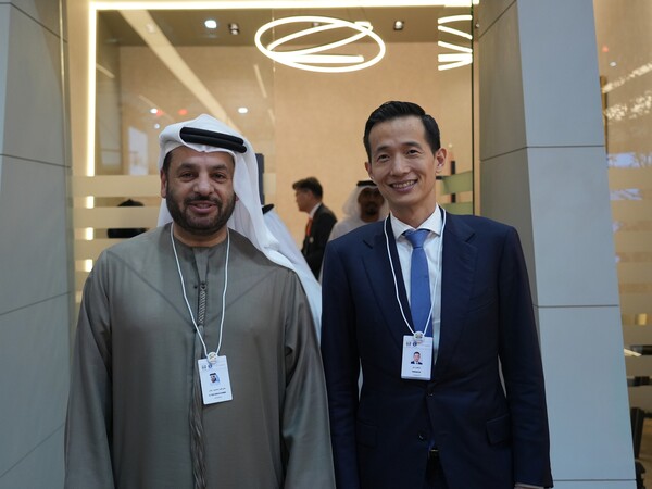 김동관 한화그룹 부회장이 지난 2월 아랍에미리트(UAE)에서 열린 방위산업 전시회 IDEX 2025에 참석했다. (사진=한화에어로스페이스)