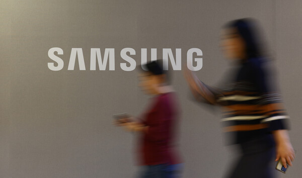 서울 서초구 삼성전자 서초사옥에 직원들이 오가고 있다. (사진=뉴시스)