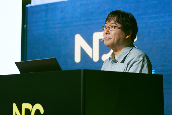지난 24일 NDC 25에서 넥슨게임즈 박용현 대표가 기조강연을 진행하는 모습. (사진=넥슨)