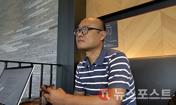 지난 7일 뉴스포스트를 만난 전남이주노동자네트워크 손상용 위원장은 이주노동자의 잔혹한 현실을 개선하기 위해서, 단기 및 중장기 차원의 지원이 병행돼야 한다고 주장했다. (사진=뉴스포스트 최문수 기자)