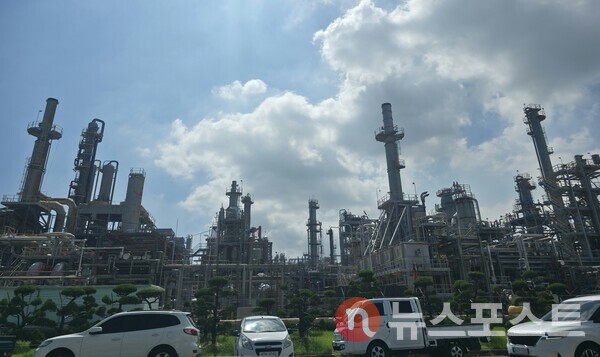 여수 석유·화학단지 외관 전경. (사진=뉴스포스트 최종원 기자)