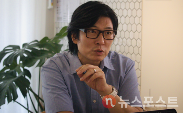 AI와 감정적 관계를 묻는 시대, 이임복 대표는 '질문하는 인간'의 가치를 강조했다. (사진=뉴스포스트 이별님 기자)