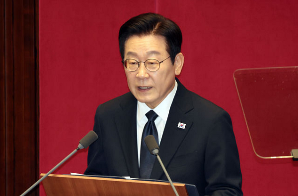 4일 이재명 대통령이 서울 여의도 국회 본회의장에서 2026년도 정부 예산안에 대한 시정 연설을 하고 있다. (사진=뉴시스)