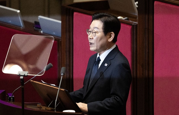 4일 이재명 대통령이 서울 여의도 국회에서 2026년도 예산안에 대한 시정연설을 하고 있다. (사진=뉴시스)