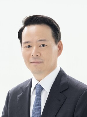 말레이시아 품고 영국 넓히고...허진수 체제 파리바게뜨 글로벌 드라이브 - 뉴스 썸네일 이미지